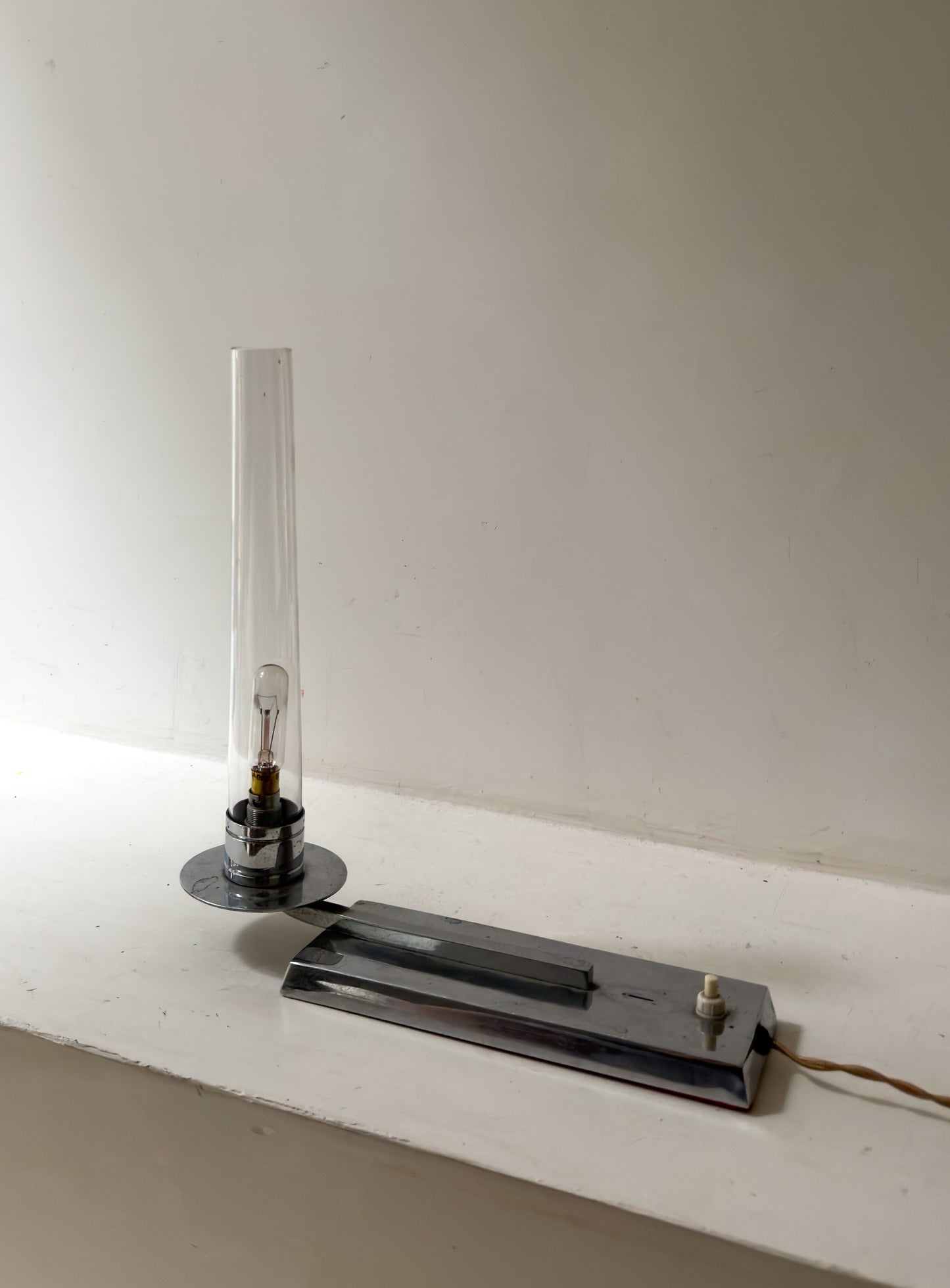 LAMP C1950