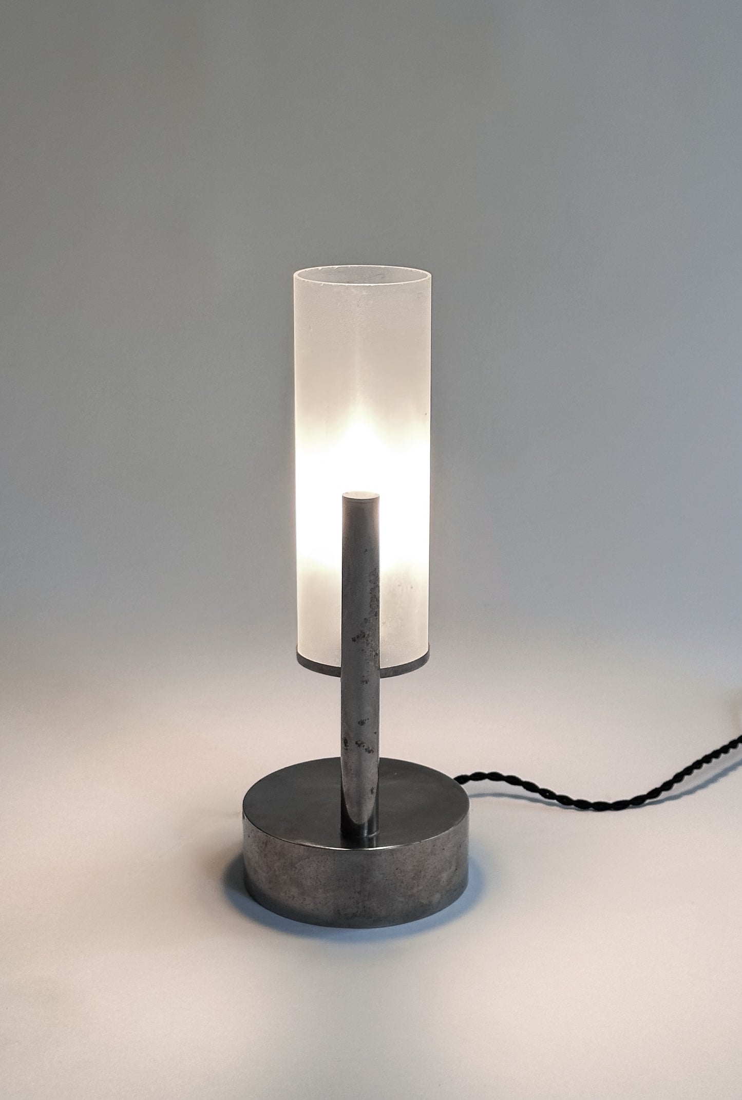 LAMP C1930